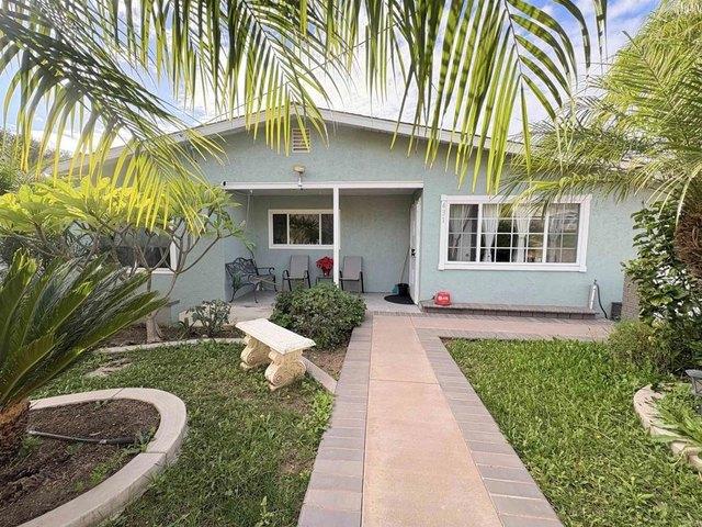 House for sale in Fallbrook, California
