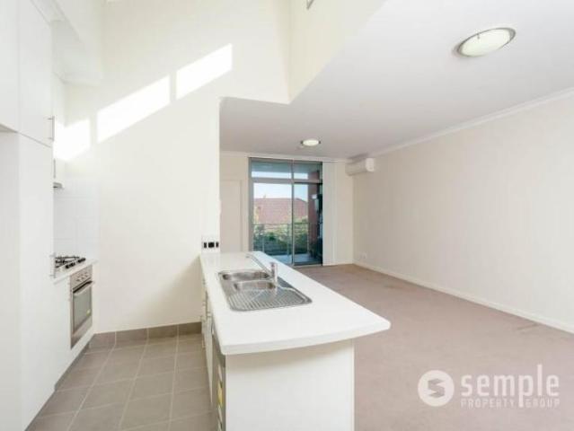 Apartment for sale in Success, Western Australia