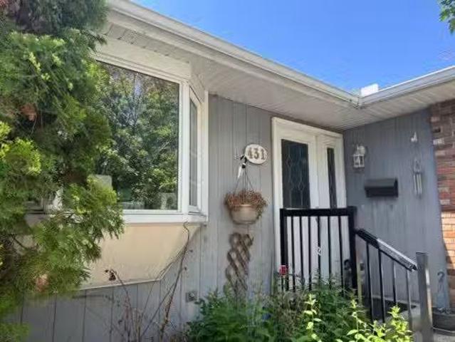 House for sale in Queensland, Calgary