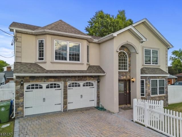 House for sale in Cranford, New Jersey