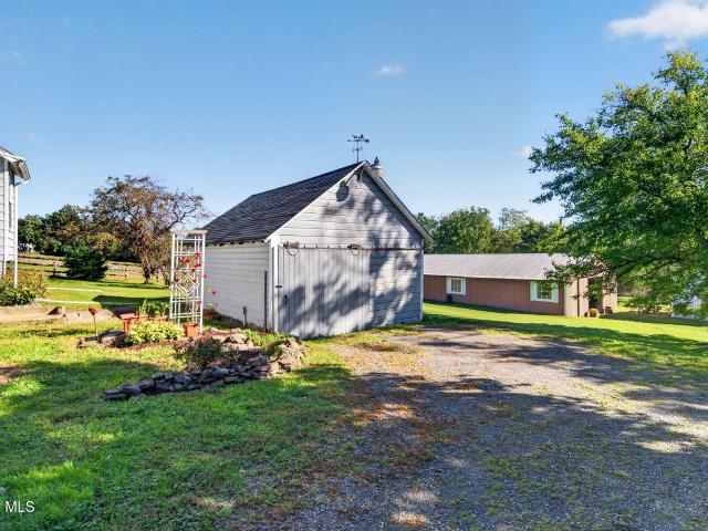 House for sale in Schodack Landing, New York