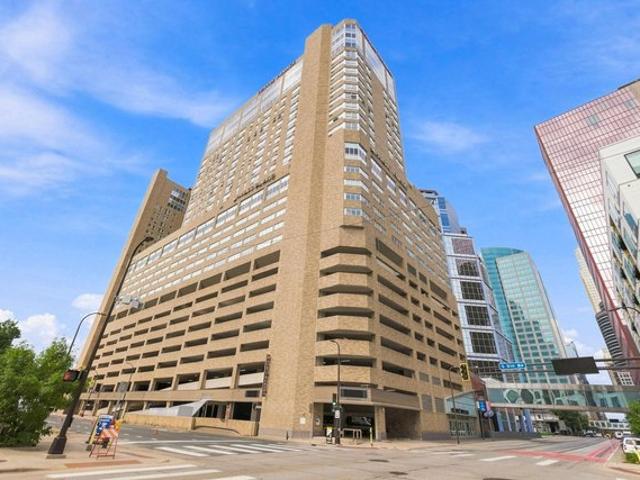 Condo for sale in Hennepin, Minnesota
