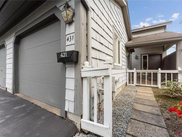 Townhouse for sale in Jamesville, New York