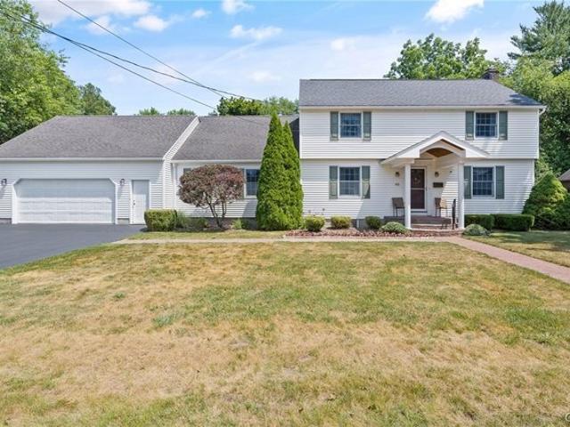 House for sale in Oneida, New York