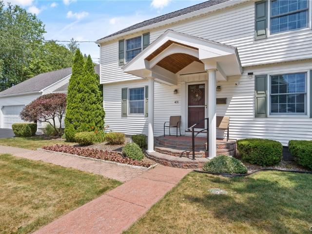 House for sale in Oneida, New York
