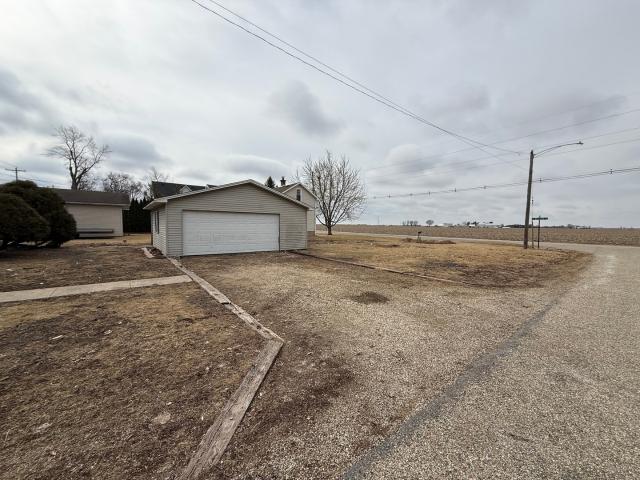 House for sale in Bureau, Illinois