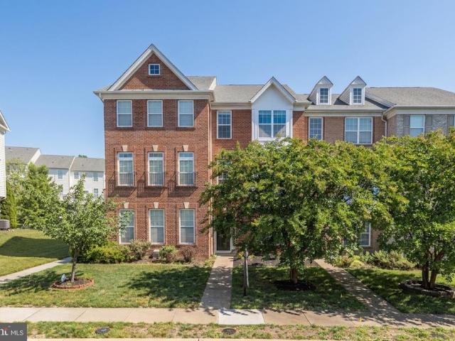 Townhouse for sale in Virginia