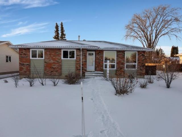 House for sale in Wedgewood, Alberta
