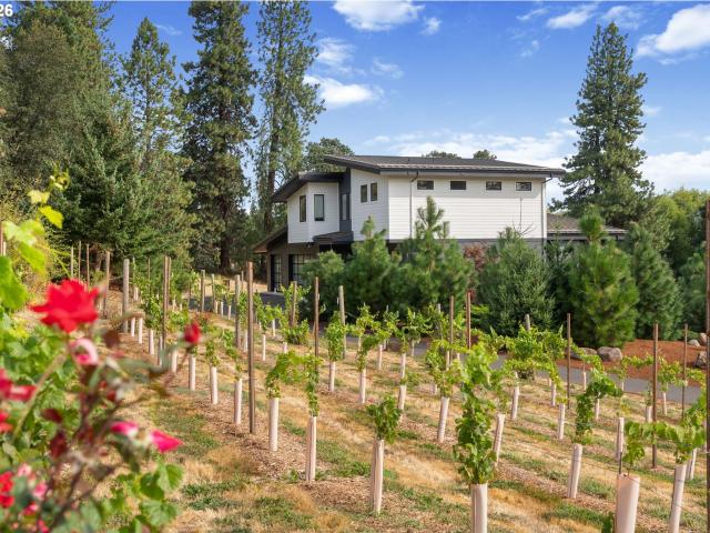 House for sale in Oregonia