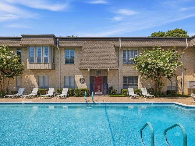 Condo for sale in Fort Worth, Texas