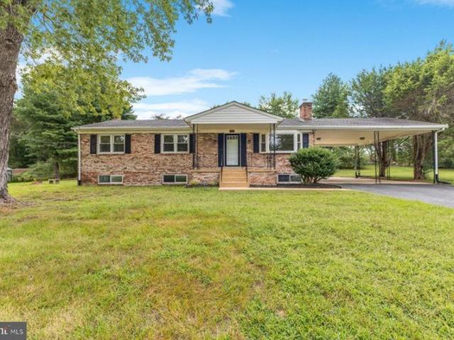 House for sale in White Plains, Maryland
