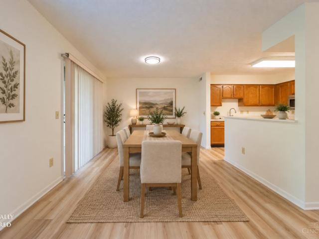 Condo for sale in Mason, Warren County