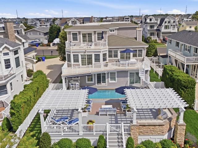 House for sale in Avalon, New Jersey
