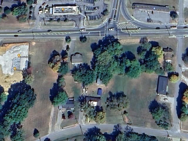 Commercial for sale in White Bluff