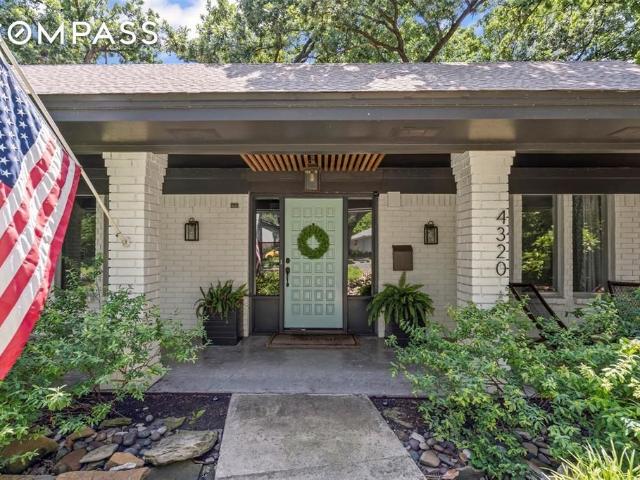 House for sale in Benbrook House for sale in Benbrook