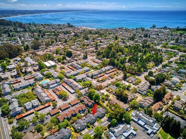 Townhouse for sale in Capitola, California