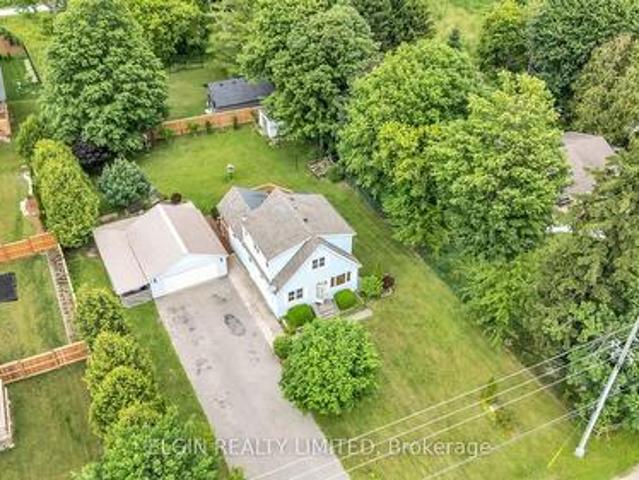 House for sale in St. Thomas, Southwestern Ontario