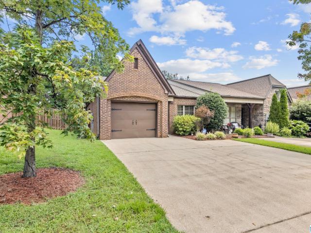 Townhouse for sale in Birmingham, Alabama