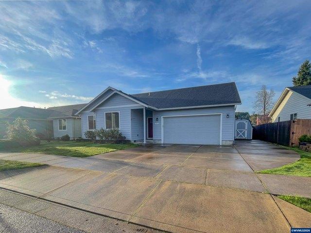 House for sale in Oregonia