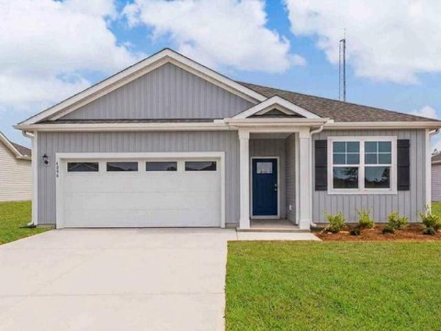 House for sale in Castle Hayne, North Carolina