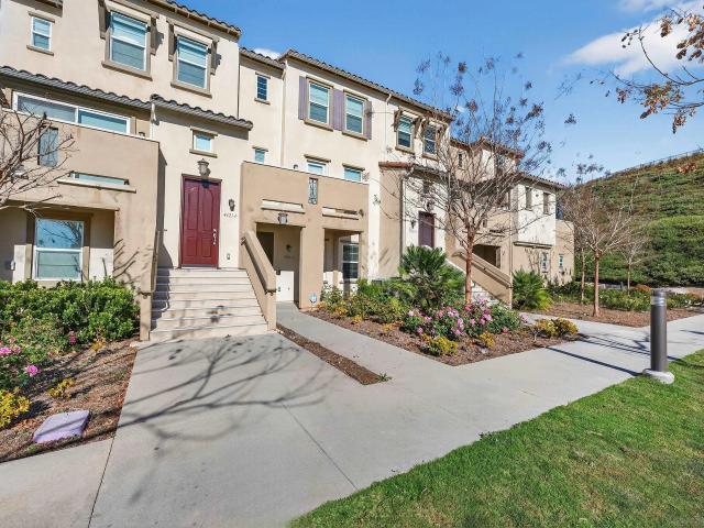Townhouse for sale in Oceanside, California