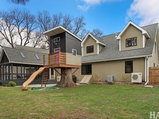 Property for sale in Mchenry, Illinois