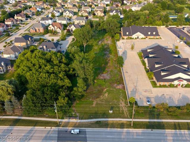 Commercial for sale in Sterling Heights, Michigan