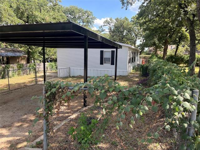 House for sale in Arlington, Texas