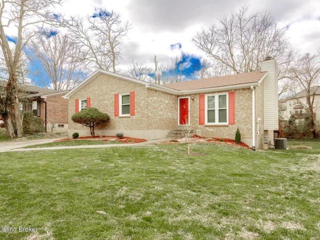 House for sale in Jeffersontown, Kentucky