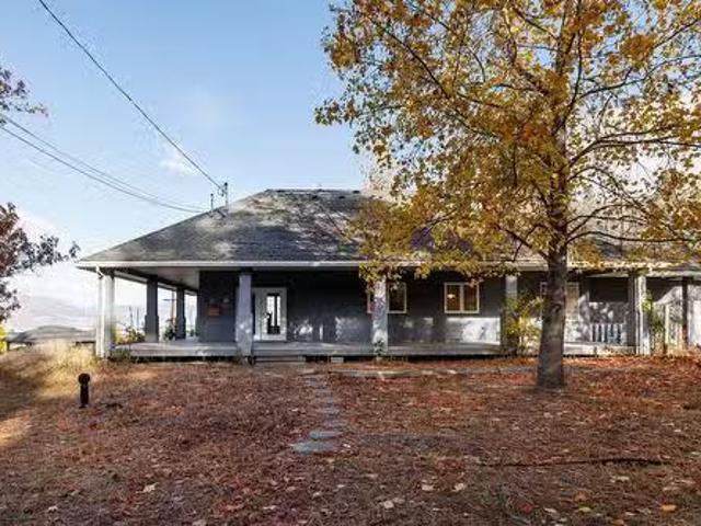 House for sale in Winfield, British Columbia