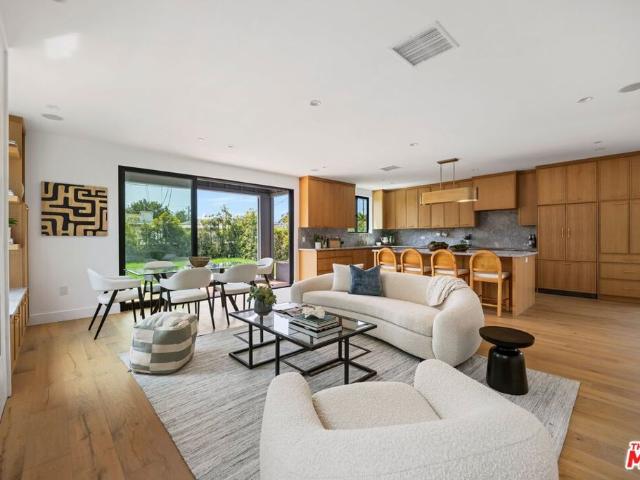 House for sale in Canoga Park, California
