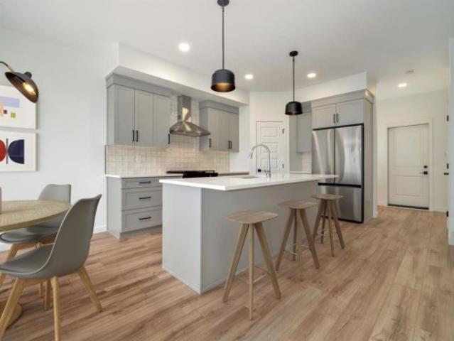House for sale in Clearview, Lethbridge