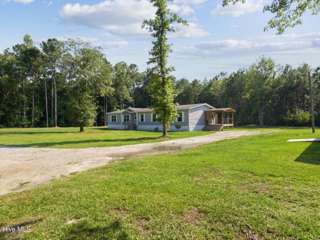 House for sale in Rose Hill, North Carolina