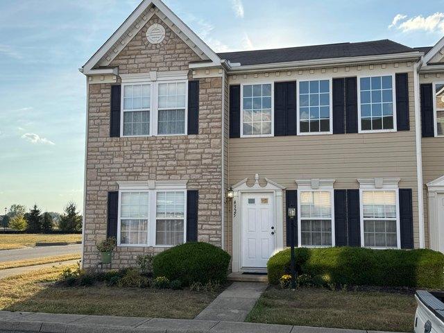 Condo for sale in Canal Winchester, Ohio