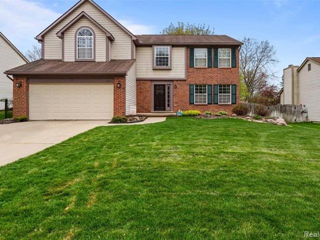 House for sale in Waterford, Michigan