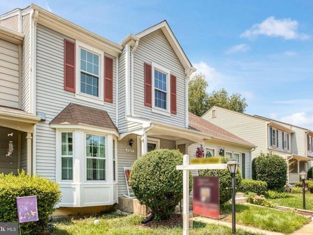 Townhouse for sale in Virginia
