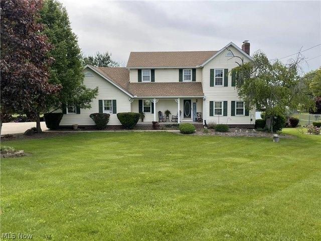 House for sale in Navarre, Ohio