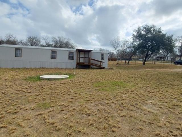 House for sale in Atascosa, Texas