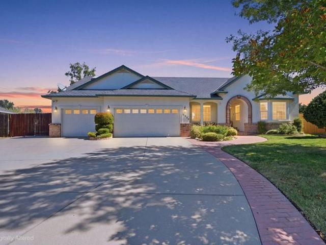 House for sale in Shasta, California