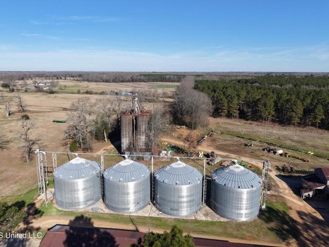 Farm for sale in Vaughan, Mississippi