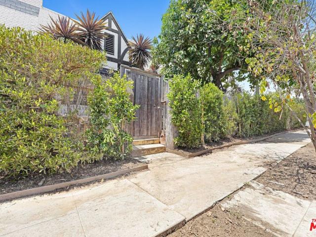 House for sale in Canoga Park, California