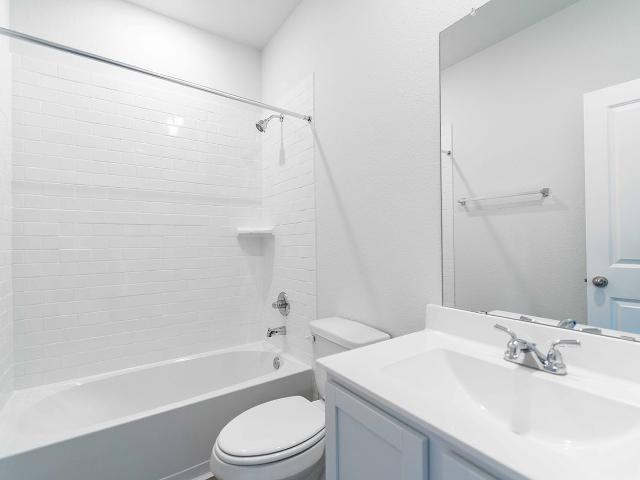 House for sale in Pinehurst, Texas