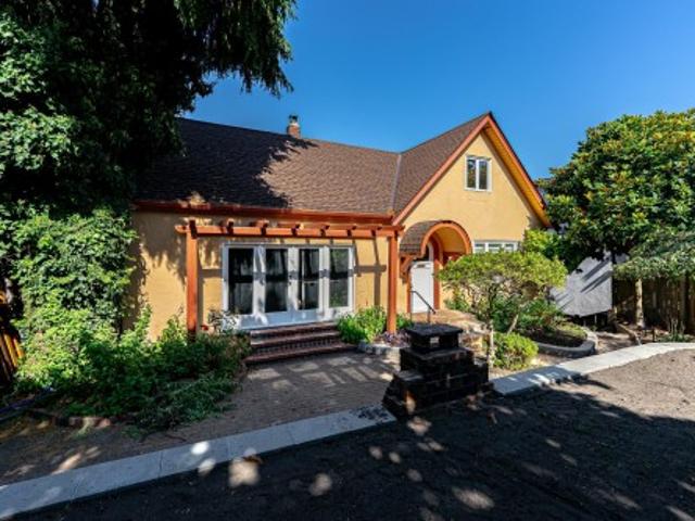 House for sale in Vancouver, British Columbia