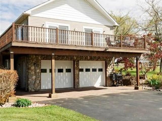 House for sale in Alexandria Bay, New York