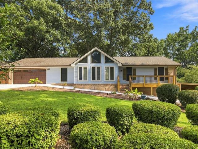 House for sale in Lilburn, Georgia