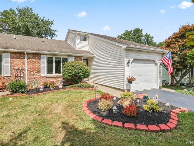 Townhouse for sale in Hamburg, New York