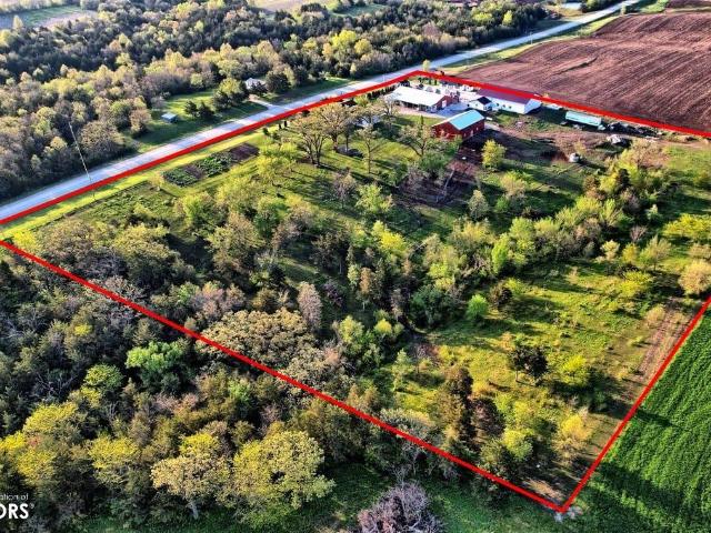 House for sale in Chariton, Iowa