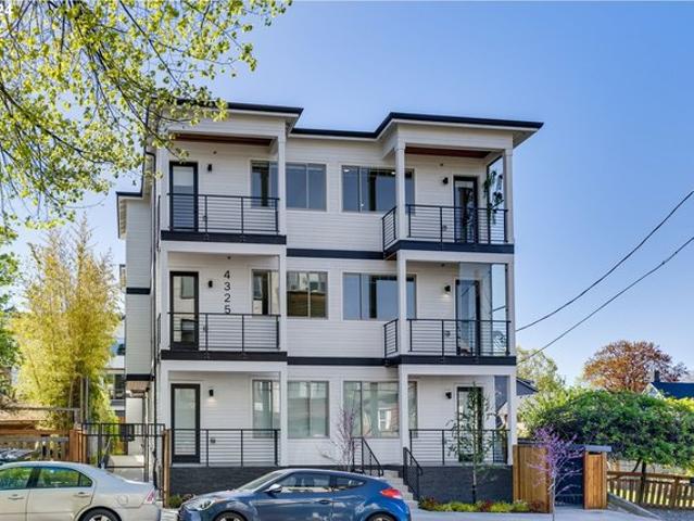 Condo for sale in Oregonia