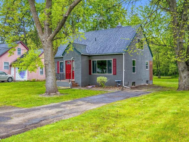House for sale in Braham, Minnesota