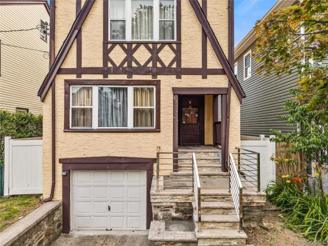 House for sale in Mount Vernon, New York